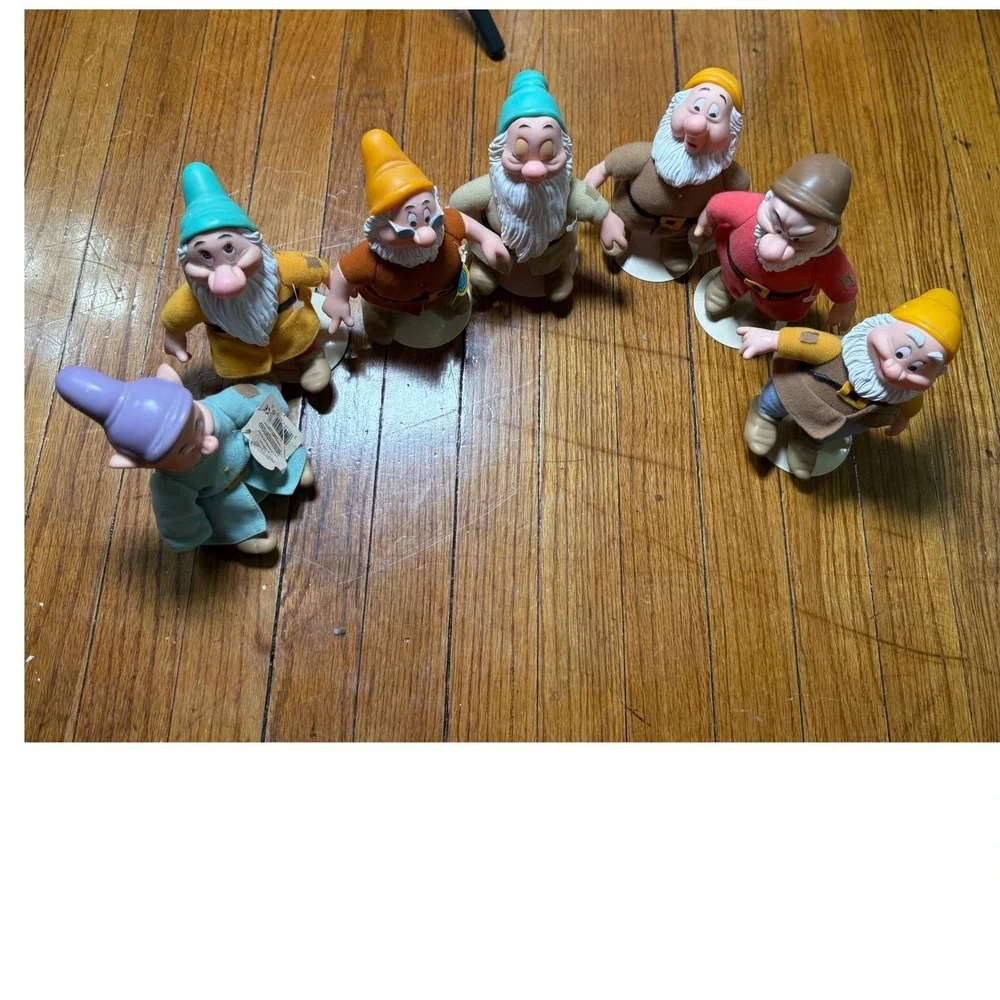 Vintage Disney Seven Dwarfs‎ Flocked PVC Figures Set Snow White Collectibles